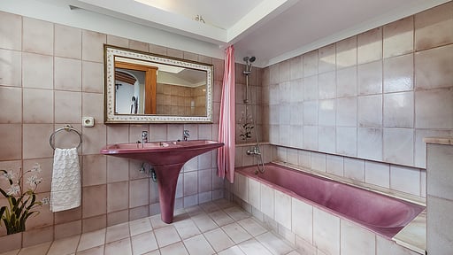 Casa Mirra Bedroom 1