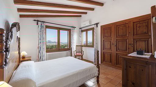 Casa Mirra Bedroom 1