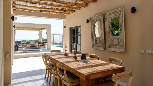 Casa Pura Dining area