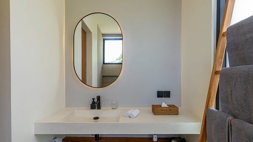 Casa Riva Bedroom 3