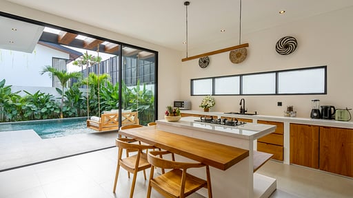 Casa Riva Dining area