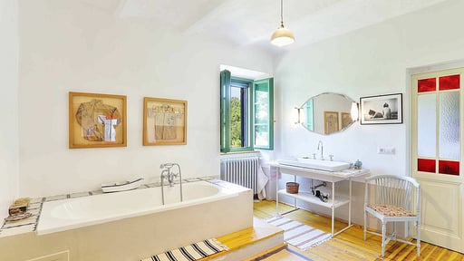 Casa Rossa Bedroom 5