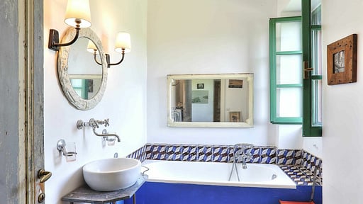 Casa Rossa Bedroom 1