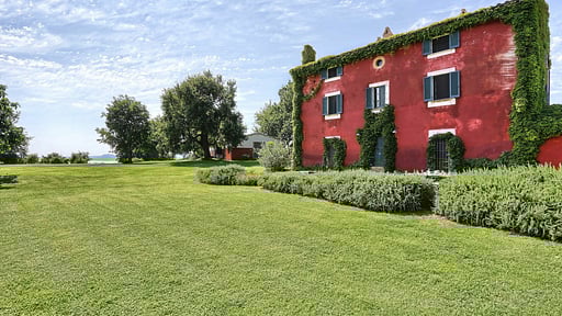 Casa Rossa Others