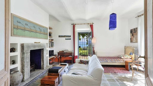 Casa Rossa Living room