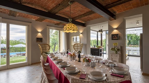 Casa San Grato Dining area 1