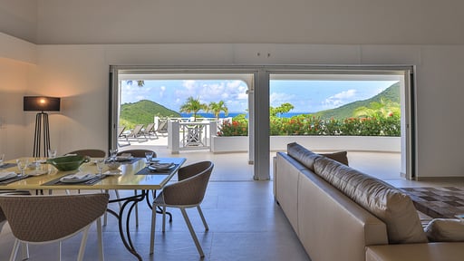 Casa Sand Dining area