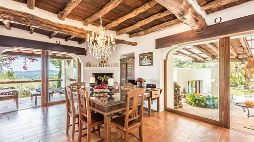 Casa Solana Dining area