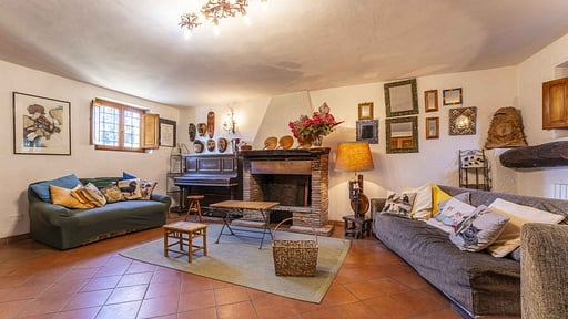 Casale Il Farro Living room 1