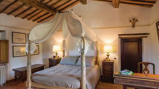 Casale Il Gabbro Bedroom 1