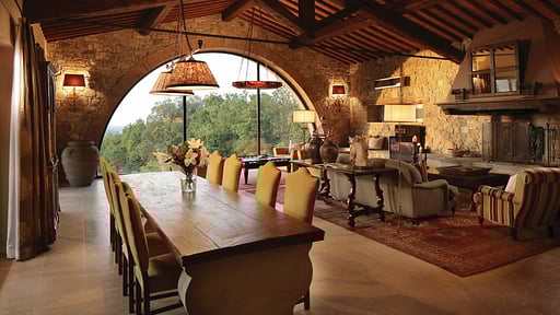 Casale La Fonte Dining area