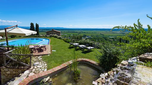 Casale Mola Swimming pool