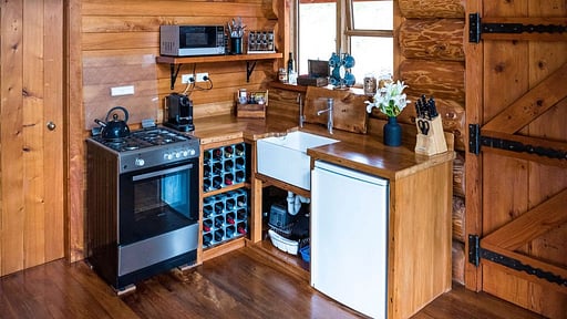 Cascade Creek Retreat Kitchen