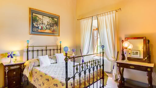 Castello Gubbio Bedroom 6