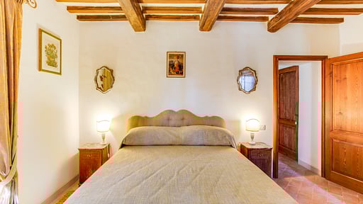 Castello Gubbio Bedroom 8