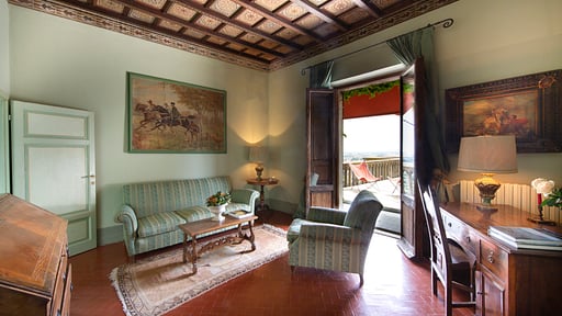 Castle Mago Camera da letto 9