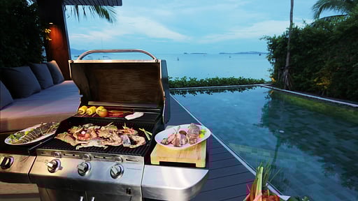 Celes Beachfront Pool Suite Swimming pool 