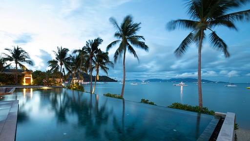 Celes Beachfront Pool Suite Zwembad 