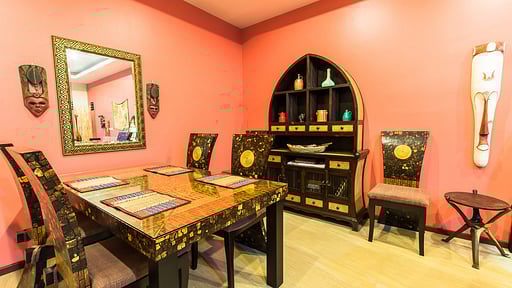 Chaba Villa Обеденная зона