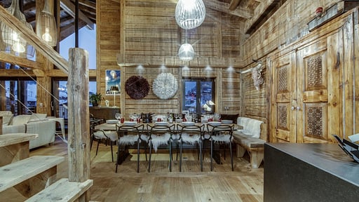 Chalet Artemis Dining area