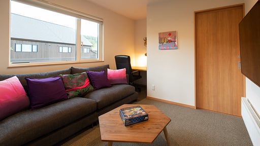 The Country Resort - Chalet Ashuki Living room 2