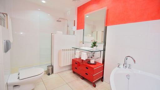 Chalet Ca n'Amer Bedroom 1