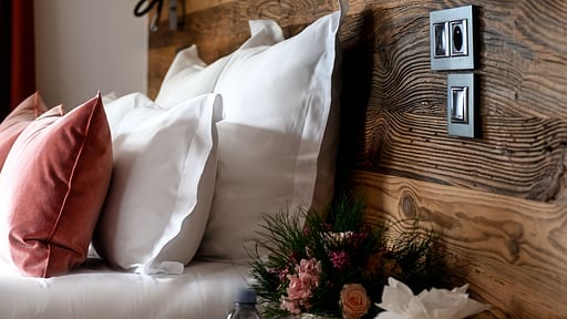 Chalet Centenary Bedroom 2