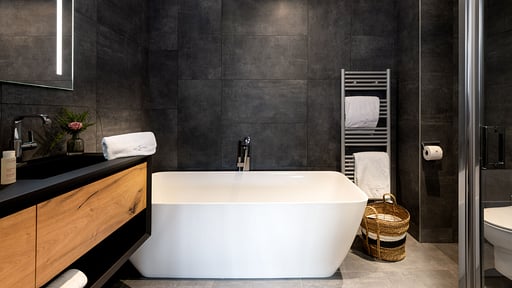Chalet Centenary Bedroom 2