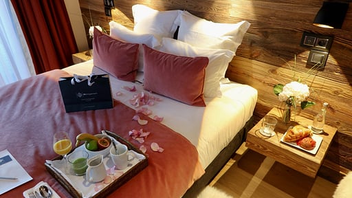Chalet Centenary Bedroom 2