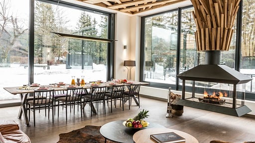 Chalet Dalmore Dining area