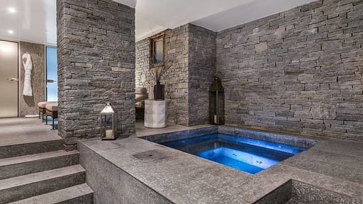 Chalet Des Sens Jacuzzi