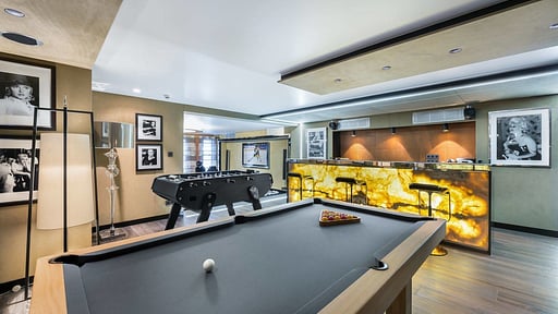 Chalet Des Sens Billiard