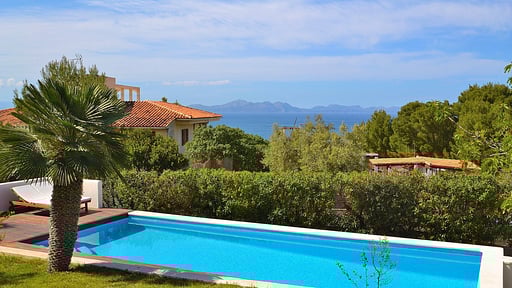 Villa Dragonera Бассейн