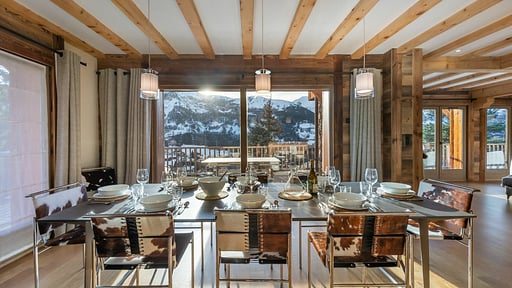 Chalet Duchesse Dining area