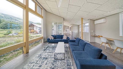 Chalet Echo Rocks Living room