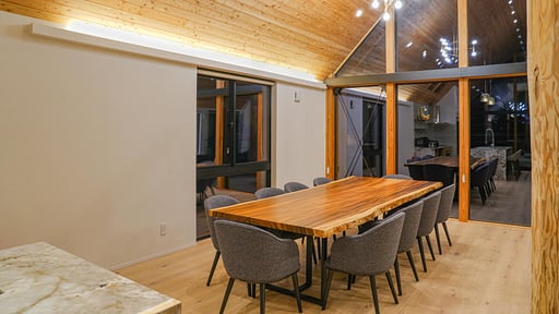 Chalet Echowoods Dining area