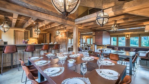 Chalet Ecume des Neiges Dining area