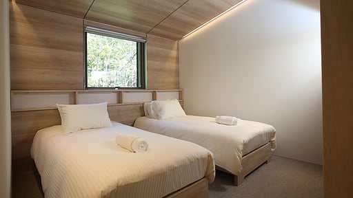 Chalet Eminence Bedroom 2