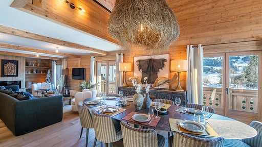 Fanny A La Montagne Dining area 2