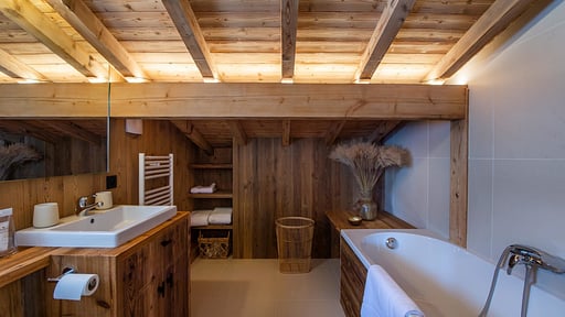 Fanny A La Montagne Bedroom 2