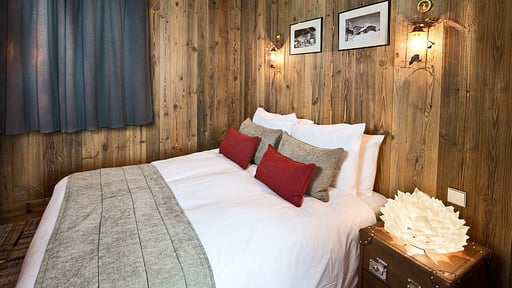 Chalet Genepy Bedroom 2