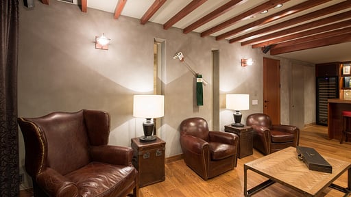 Chalet Hakuchōzan Bar