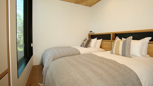 Chalet Hérisson Bedroom 2