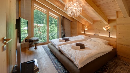 Chalet High 7 Penthouse Bedroom 2