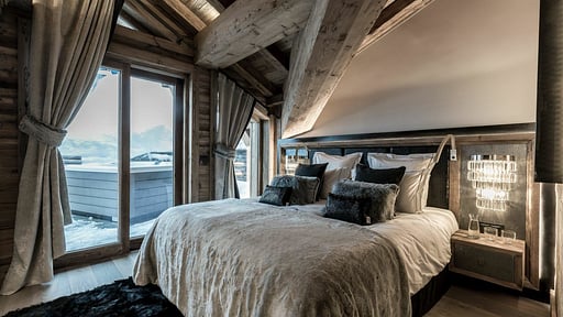 Chalet Infinity Bedroom 4