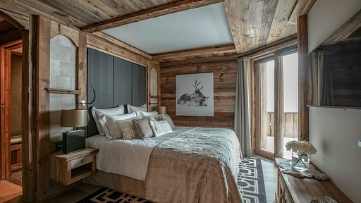 Chalet Infinity Bedroom 5