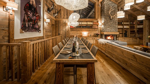 Chalet Inoko Dining area