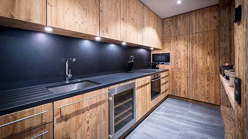 Chalet Inuit Kitchen