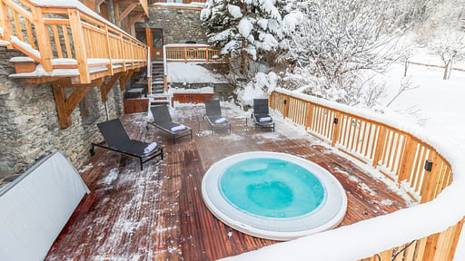 Chalet Iona Jacuzzi