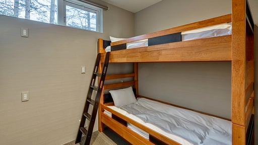 Chalet Jade A Bedroom 3